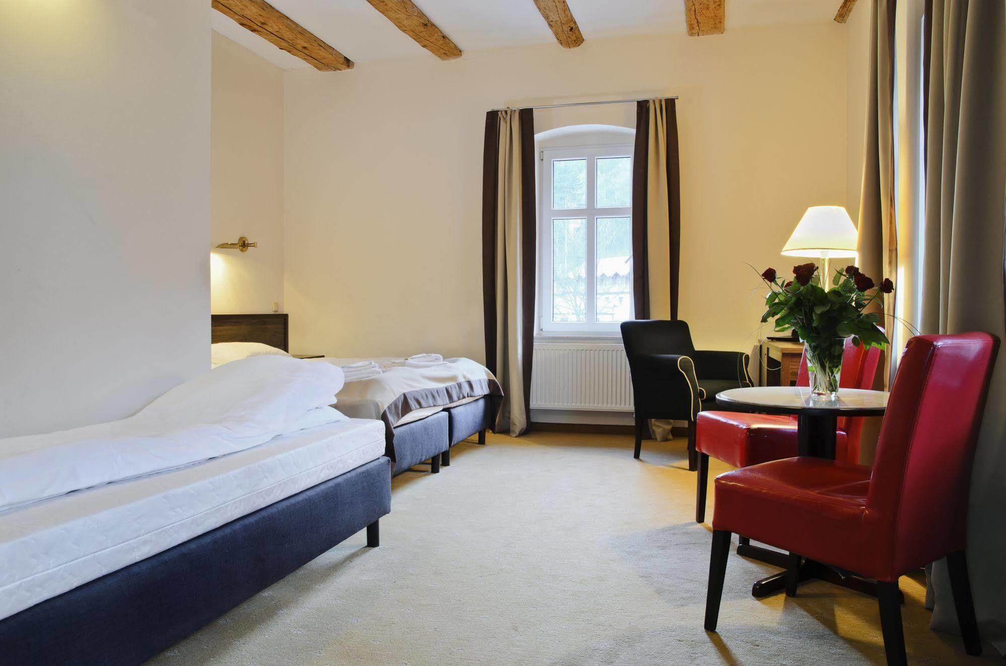 Impresja Art Resort Duszniki Zdrój Extérieur photo